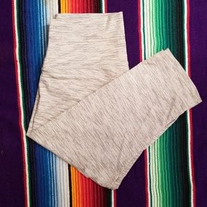 Lululemon spacedye athletic capris